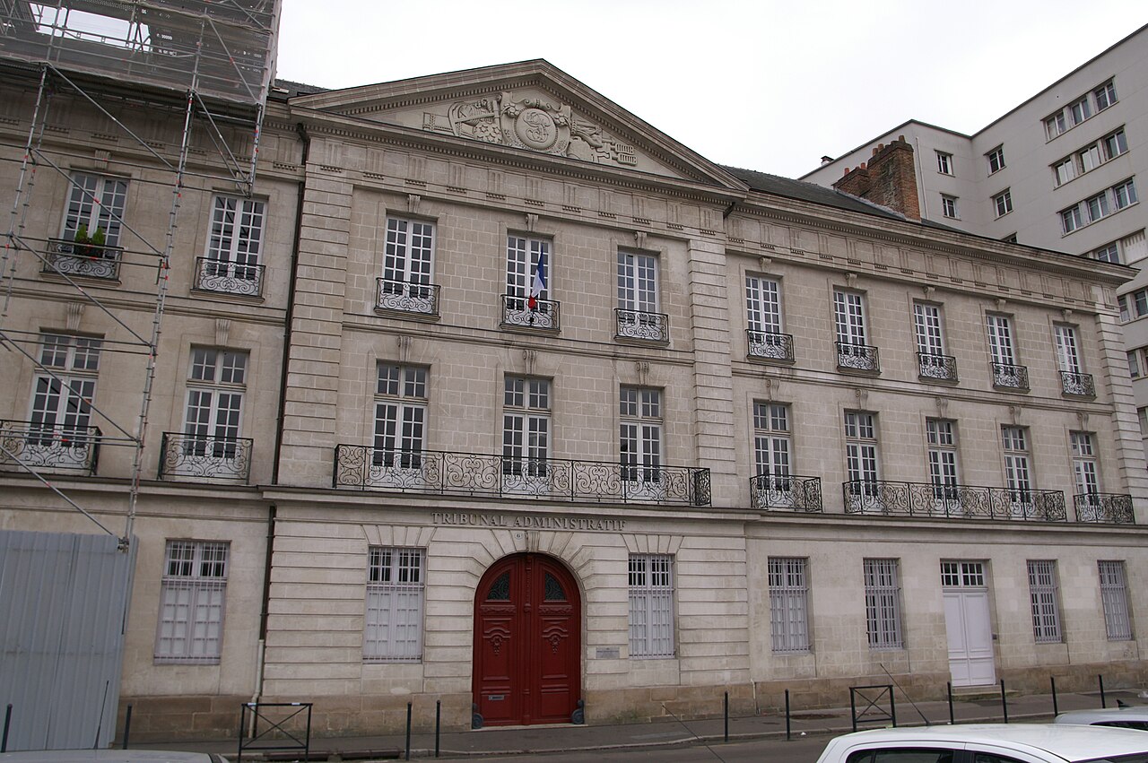 Hôtel Deurbroucq à Nantes, siège du tribunal administratif compétent pour le contentieux des refus de naturalisation